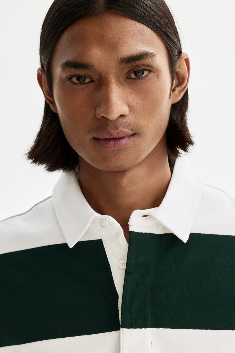 اتش اند ام قميص رغبي قطني بقصّة عادية