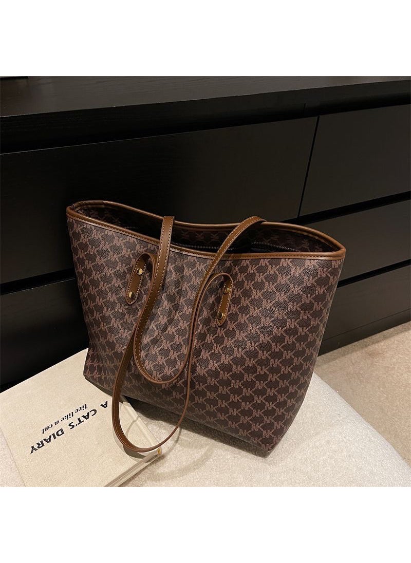 High-End Feeling Niche Tote Bag Womens Large Capacity Versatile Handbag For Work And Study Commuter Bag With Shoulder Strap Curry