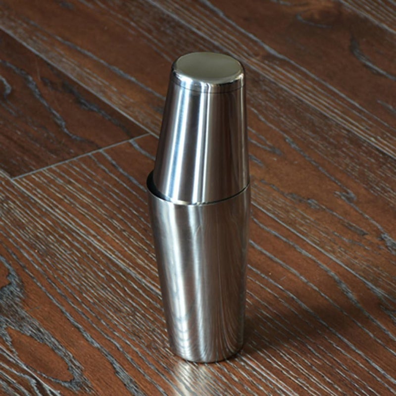 Professional Stainless Steel Boston Cocktail Shaker – Set of 2 (500g & 730g) – Durable Shaker Tins Perfect for Professional Bartenders and Homemade Cocktail Enthusiasts - Image 5