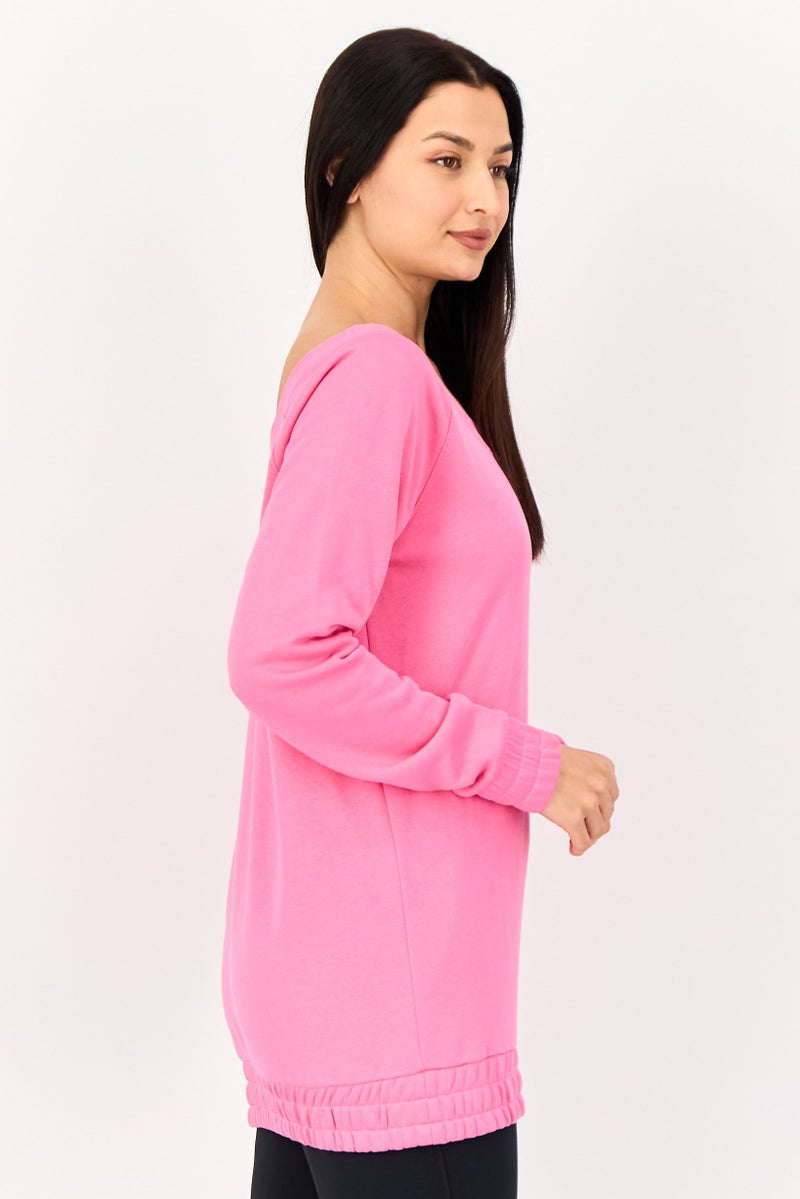 Nike سويت شيرت خارجي طويل الأكمام للنساء بحجم كبير، وردي - Image 2