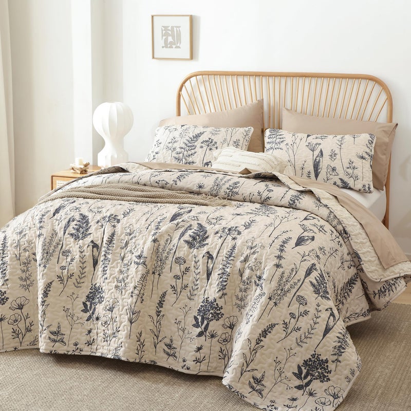 JANZAA Quilts Queen Size Beige Quilt Botanical with Floral Pattern Microfiber Bedspreads Queen Size 3 Pieces Lightweight Comforter Reversible Bedding Set, 1 Quilt 90x90 inches, 2 Pillowcases - Image 1