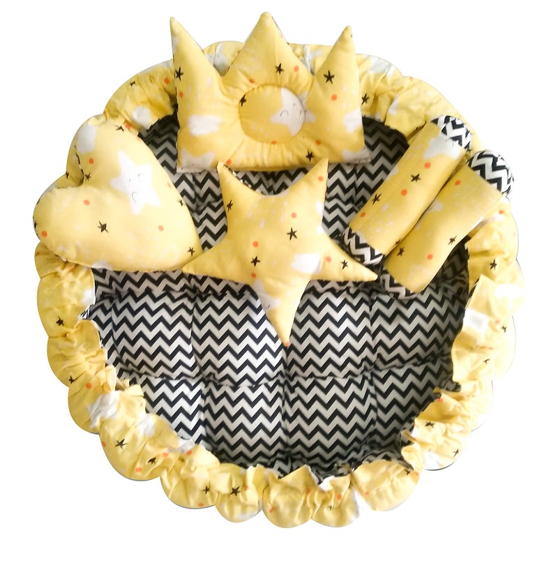 LOREM Yellow 5 Pillows & Round Shape Cotton Baby Bed for 0-1 Year BB04 - Image 2