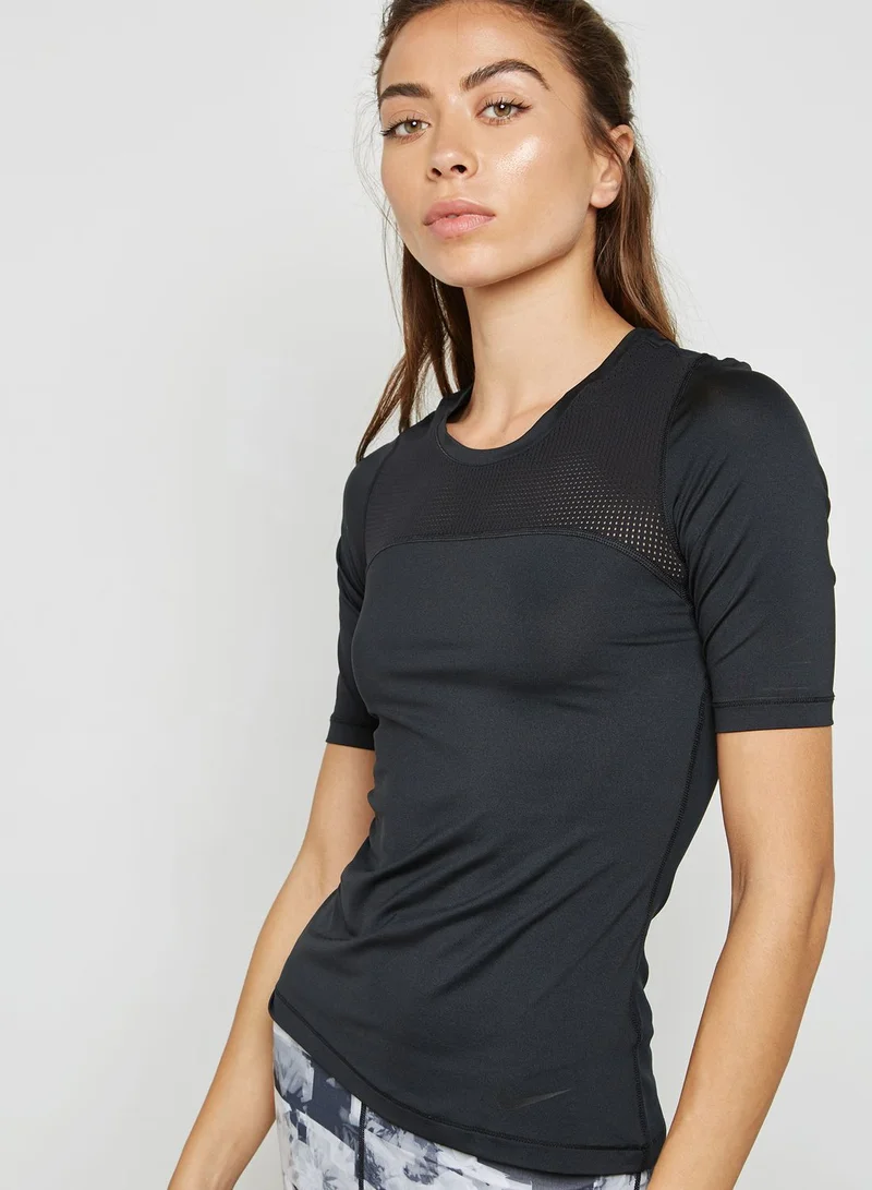 Nike Hypercool T-Shirt