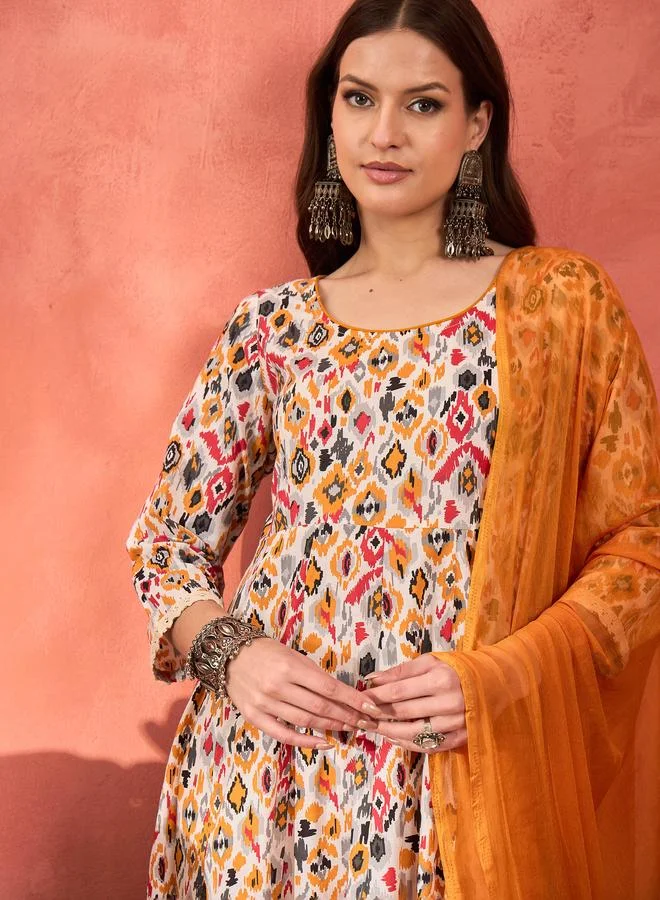 SASSAFRAS SASSAFRAS White Printed Cambric Anarkali Kurta with Pencil Pants and Dupatta Set