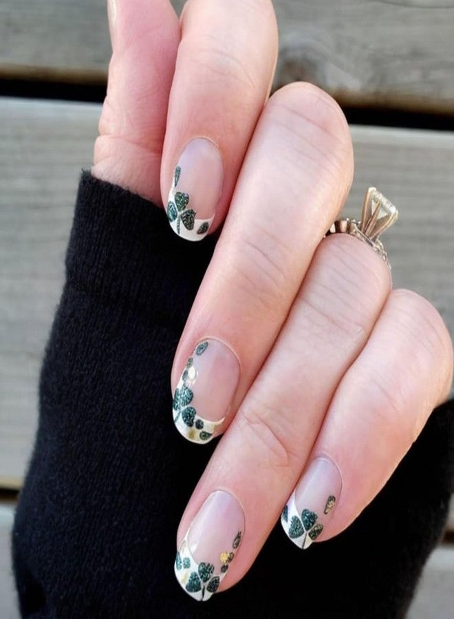 أظافر صناعية قصيرة مربعة الشكل بتصميمات مميزة، مثالية لأظافر عيد القديس باتريك، أظافر بيضاء لامعة بنمط البرسيم، مناسبة للنساء، 24 قطعة - Image 1
