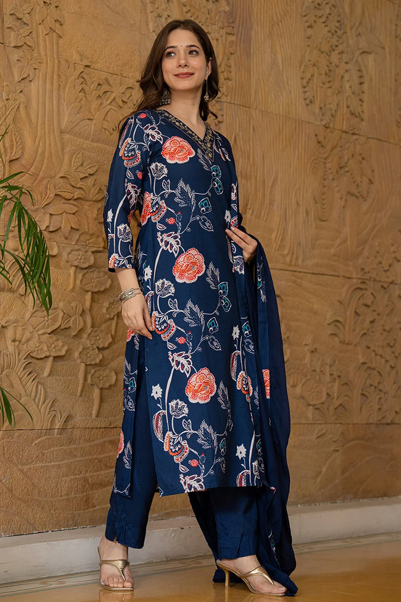 ZERESOUQ Blue Rayon Blend Floral Printed Straight Kurta Set