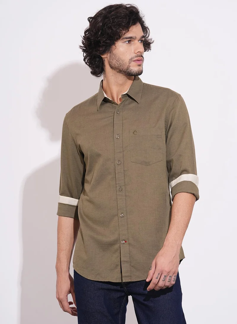 Being Human Men Slim Fit Solid Spread Collar Casual Shirt