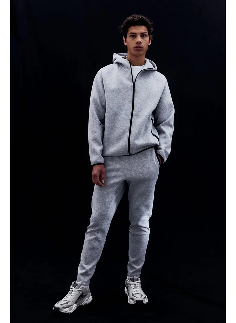 اتش اند ام DryMove™ Zip-through hoodie
