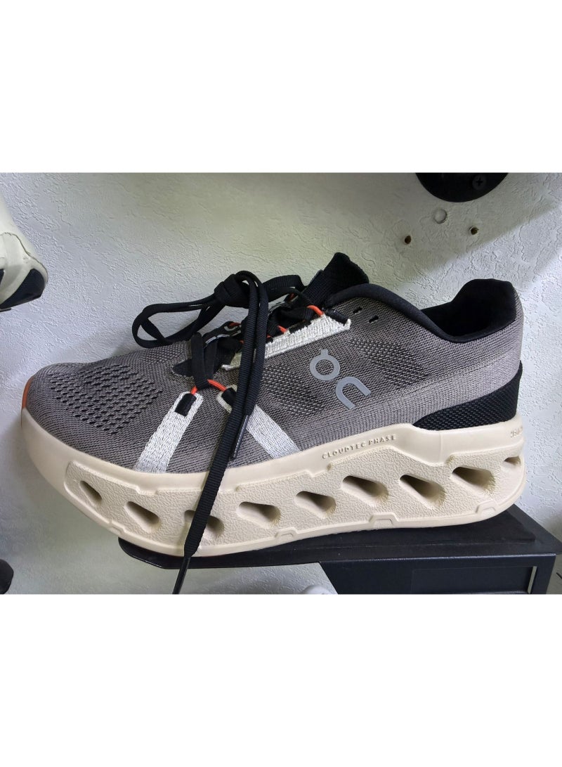 ON Cloudeclipse "Fade/Sand" Sneakers | Grey