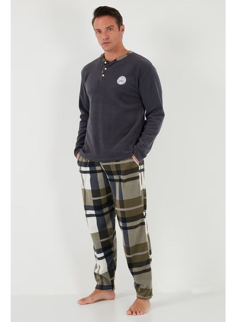 Buratti Plaid Regular Fit Buttoned Crew Neck Winter Fleece Pajama Set Men's Pajama Set 60961008 - Image 4