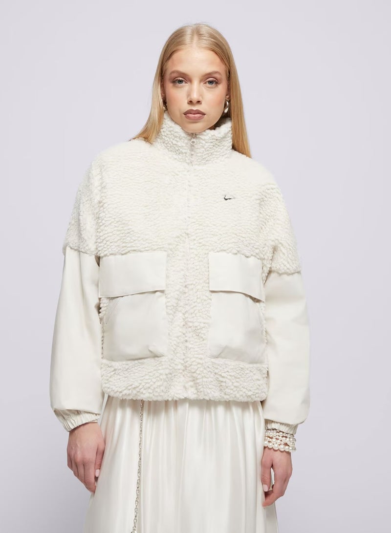 نايكي جاكيت نيو سيزون إسنشال كوزي - Image 1