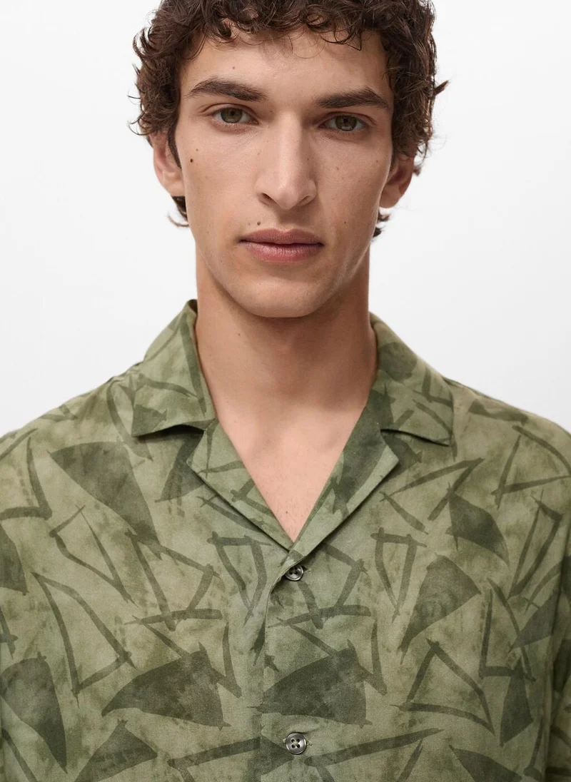 Mango Man  Printed bowling shirt for Men | Best Price UAE