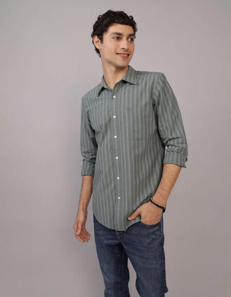 امريكان ايجل قميص بقصّة ضيقة للارتداء اليومي