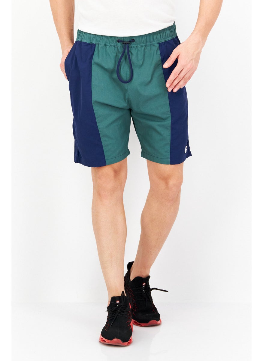 FILA Men Sportswear Fit Drawstring Two Tone Outdoor Short, Green  - Image 1