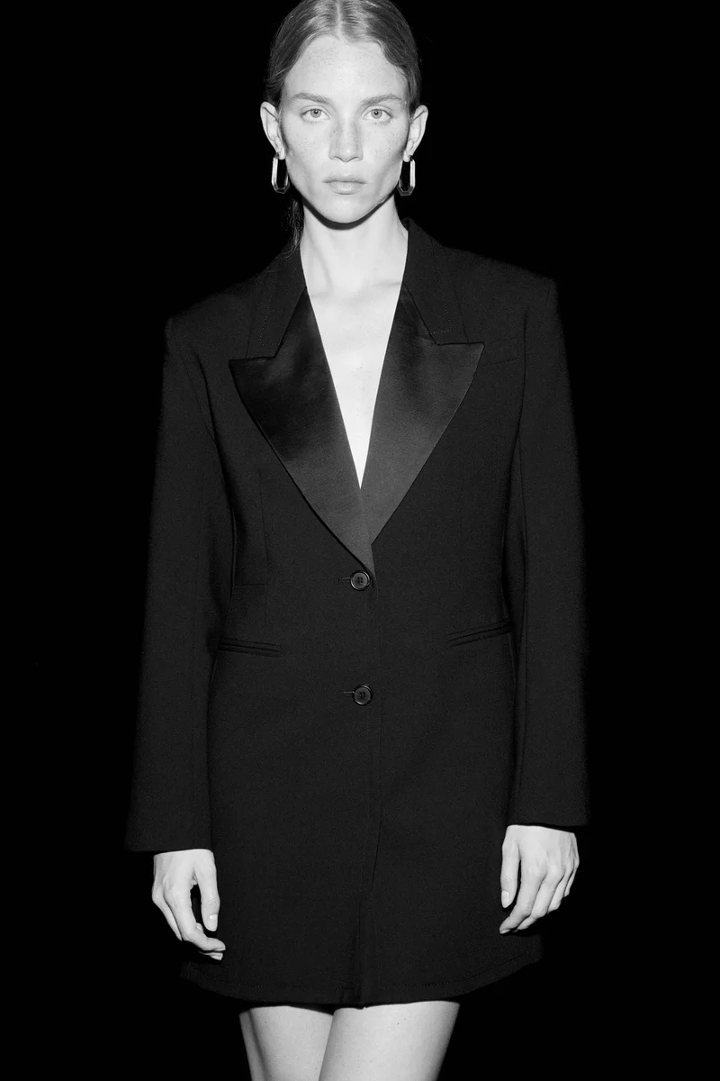 اتش اند ام فستان بليزر قصير