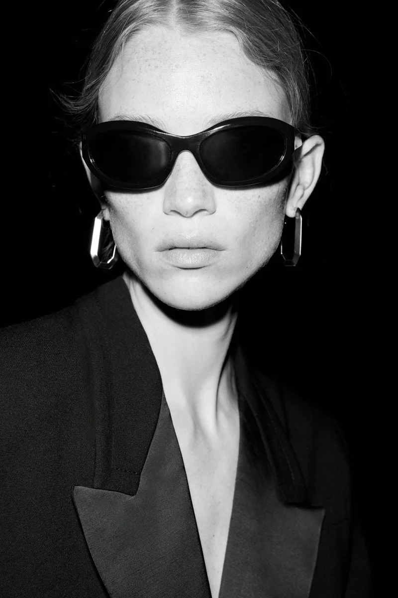 اتش اند ام فستان بليزر قصير