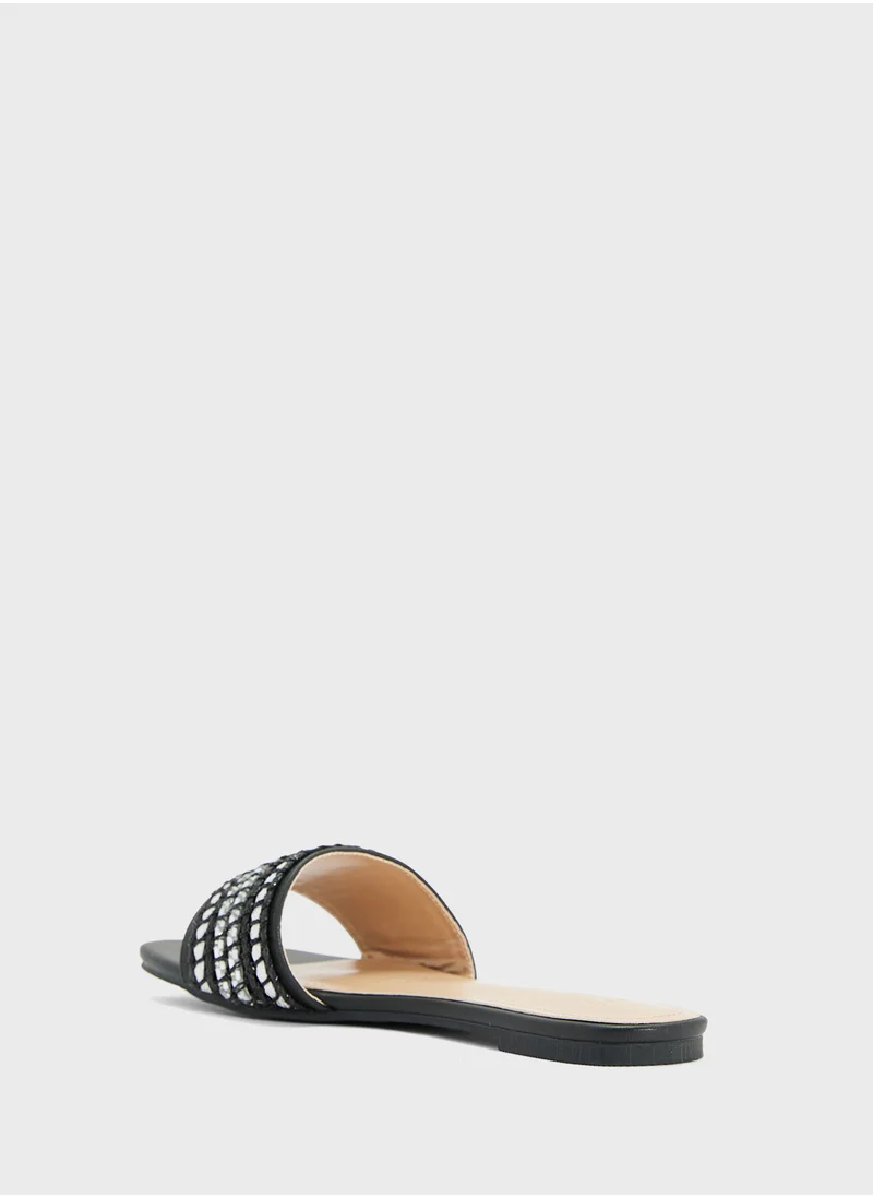 ايلا Ladies Flat Sandal
