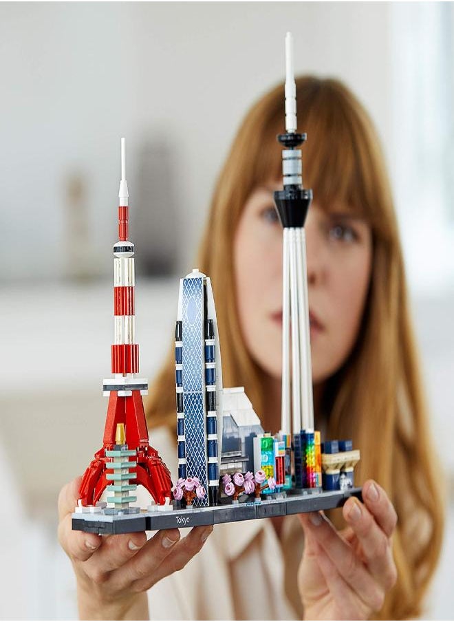 LEGO - LEGO Architecture Skylines: Tokyo 21051 Building Kit, Collectible Architecture Building Set for Adults (547 Pieces) - Image 1