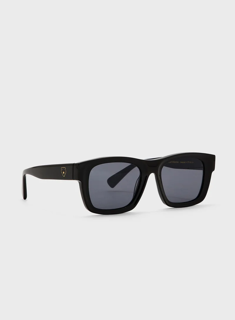 MESSYWEEKEND Future Shape Sunglasses