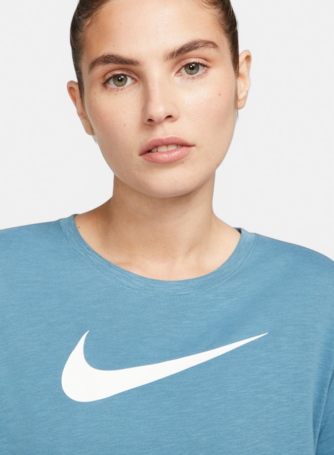 Nike Women's Nike Dri-FIT Tee Swoosh - Image 3