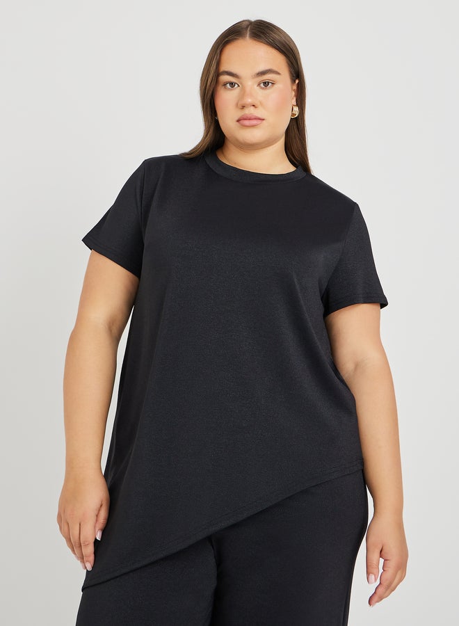 Styli Styli Plus Size Solid Asymmetric Hem T-Shirt and Wide Leg Trousers Co-Ords  - Image 3