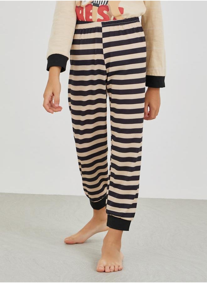 Styli Styli Graphic Print Round Neck T-Shirt and Striped Pyjama Set  - Image 5