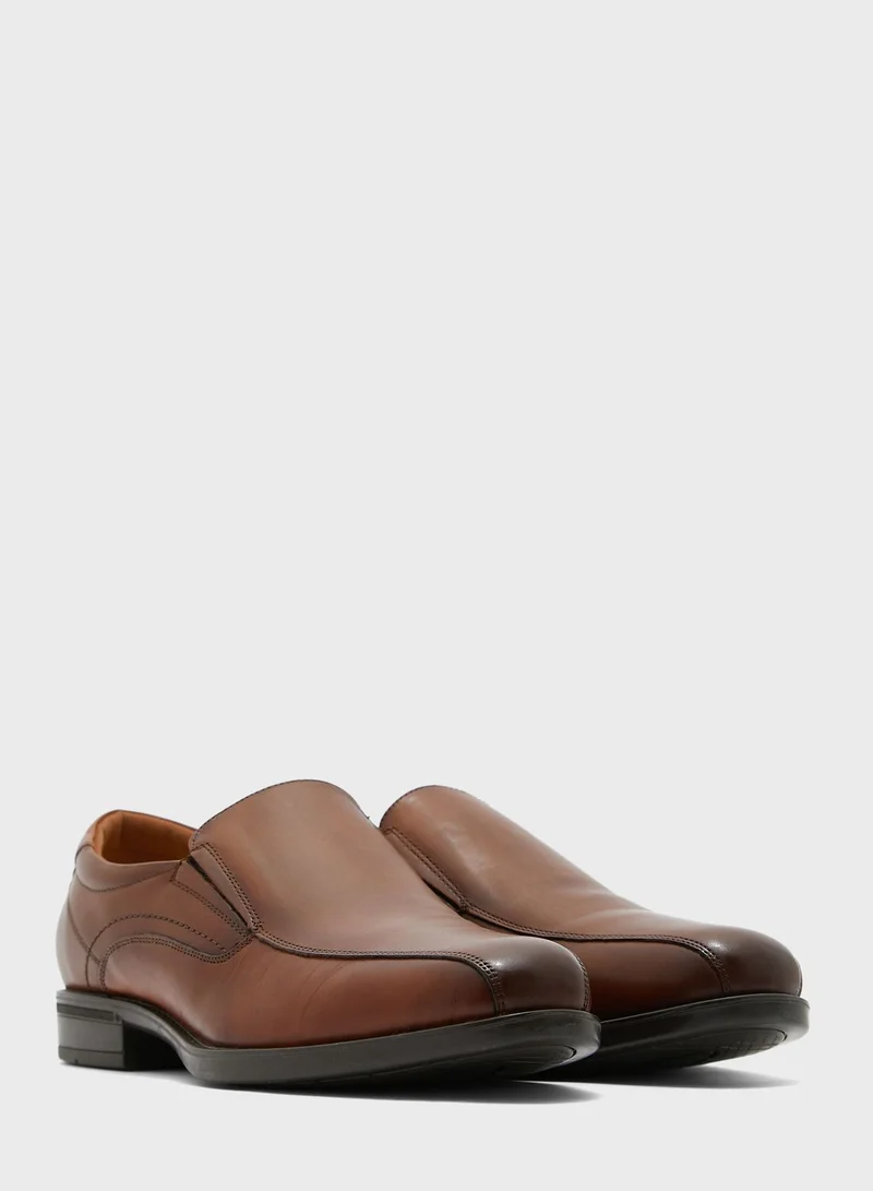 Florsheim Midtown Slip Ons Casual Shoe
