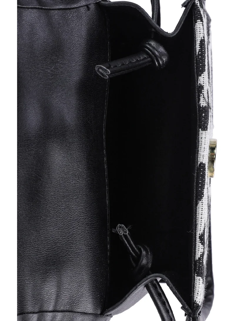 London Rag Black Buffalo Print Sling Bag