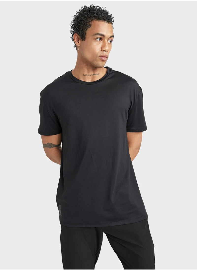 DeFacto Defactofit Standard Fit Crew Neck Short Sleeve T-S