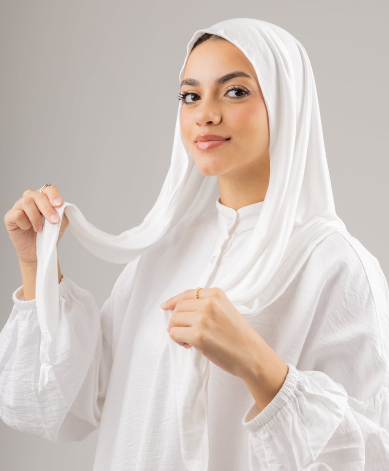 طرحة قطن ليكرا أنيقة بيضاء مصفرة