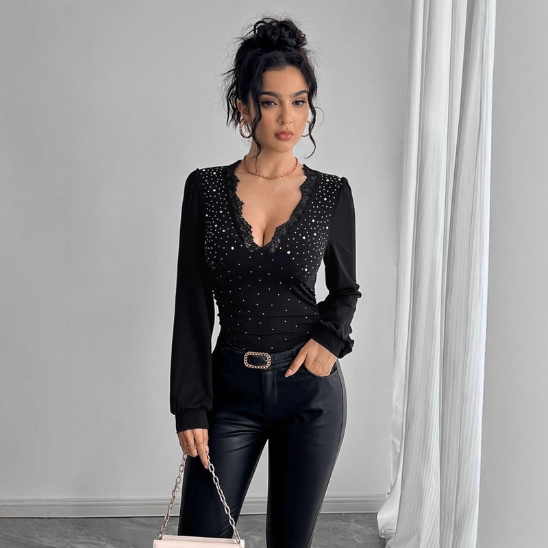 Women's Solid V-Neck Lace Patch Rhinestone Side Gather T-Shirt - Image 4