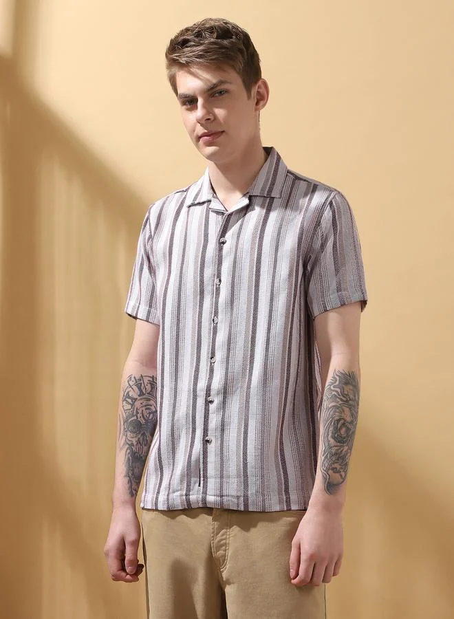Dennis Lingo Trendy Maroon Shirt For Men With A Rich And Elegant Color Crafted From Premium Fabric