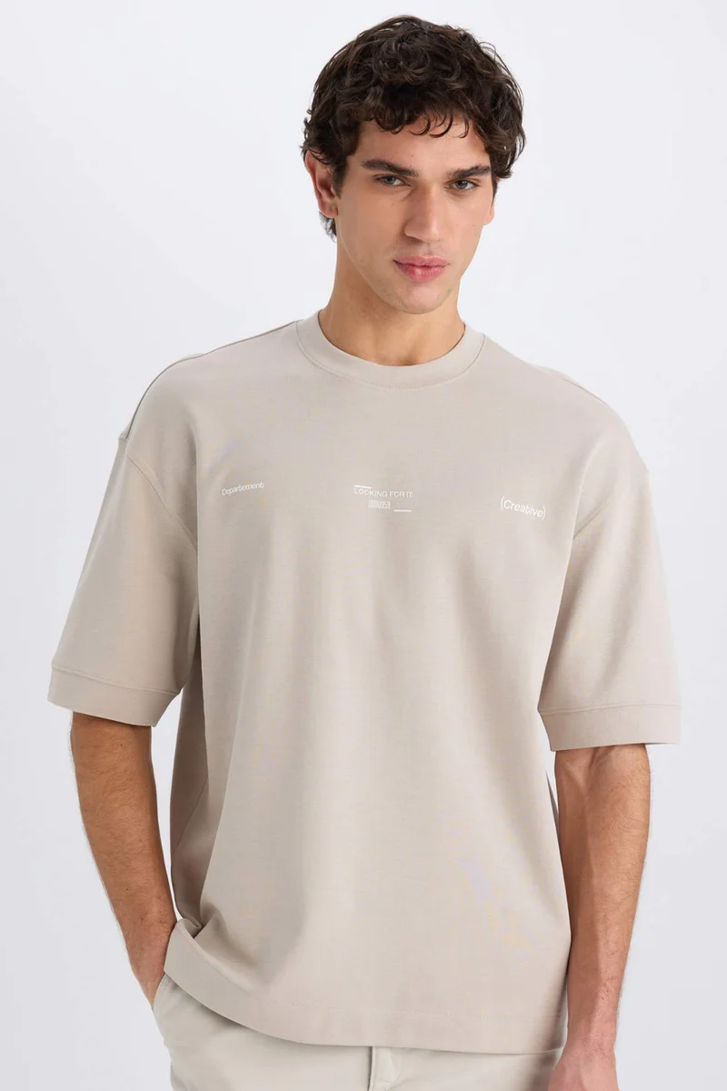 ديفاكتو Loose Fit Crew Neck Printed Heavy Fabric T-Shirt