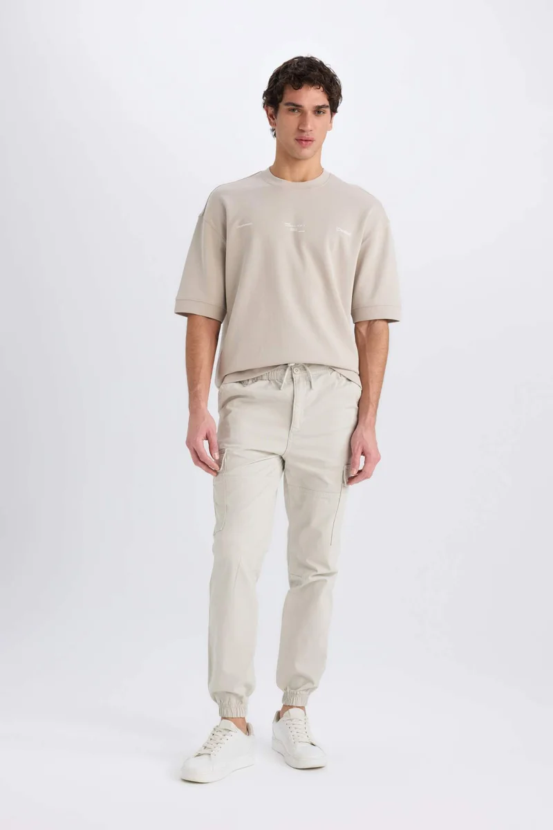 ديفاكتو Loose Fit Crew Neck Printed Heavy Fabric T-Shirt