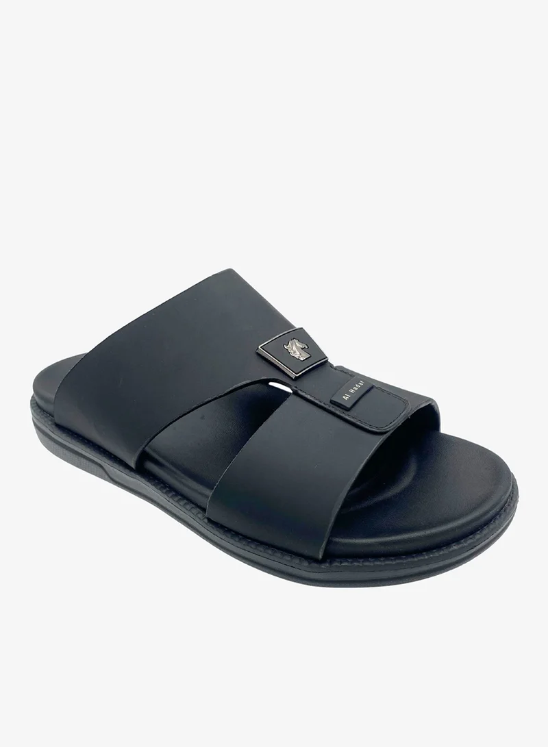 الهدف صنادل الواحة العربية