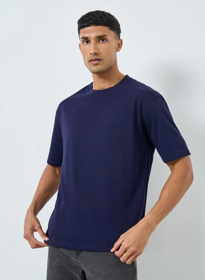 Styli Men Navy Graphic Print Relaxed Fit T-Shirt