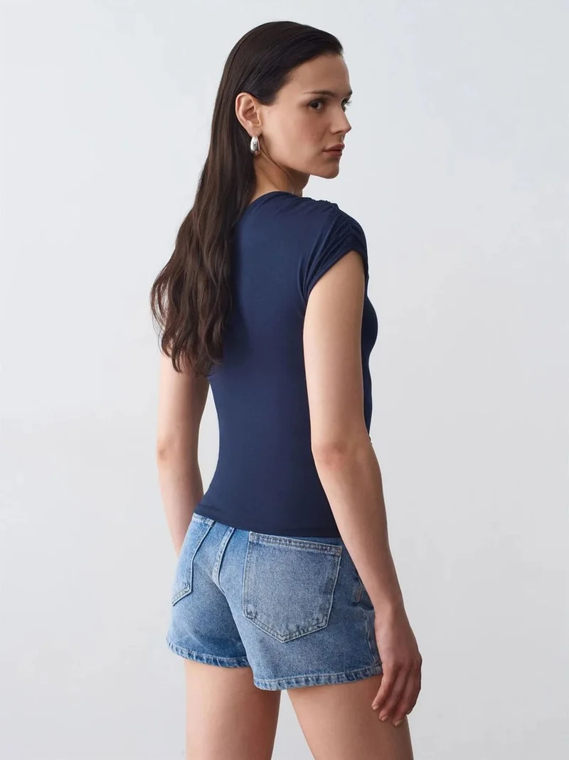 ديلفين Dilvin Slim Fit Off-Shoulder Jersey Blouse With Tie Detail