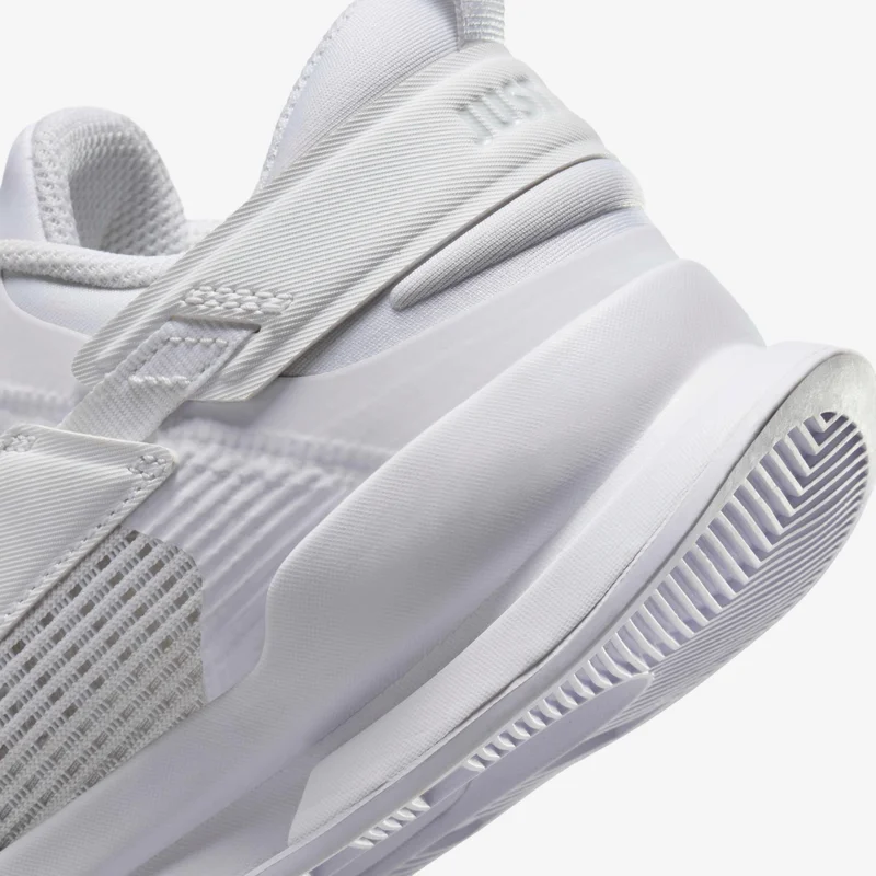 Nike Kids' Crosscourt Basketball Shoes