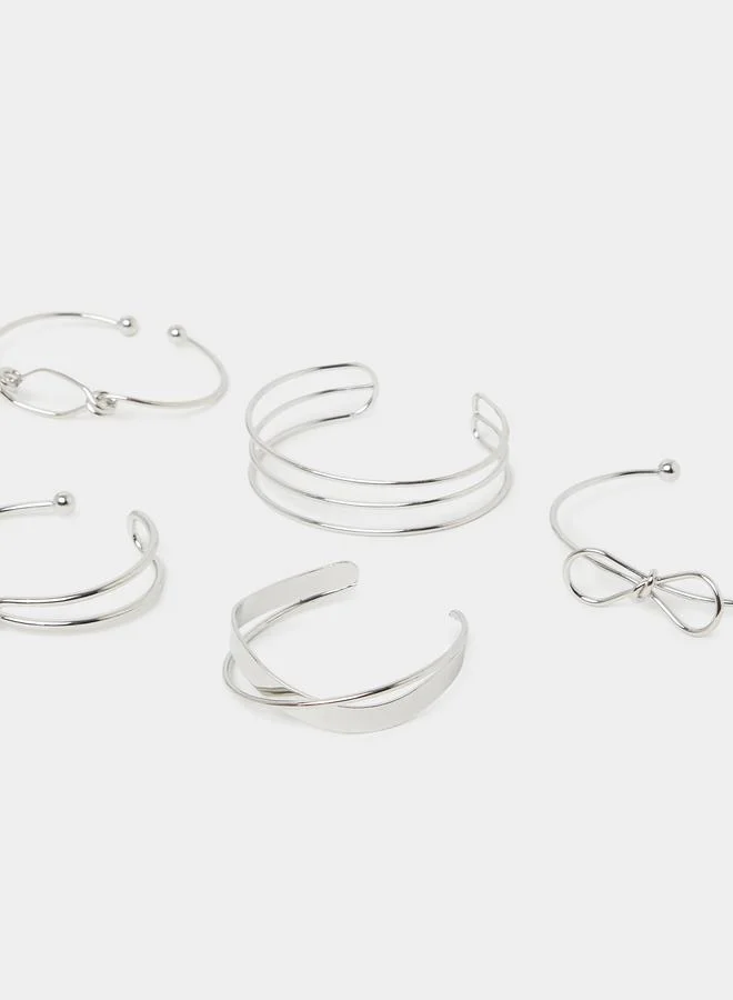 ستايلي Set of 5- Hollow Bow Cuff Bracelets
