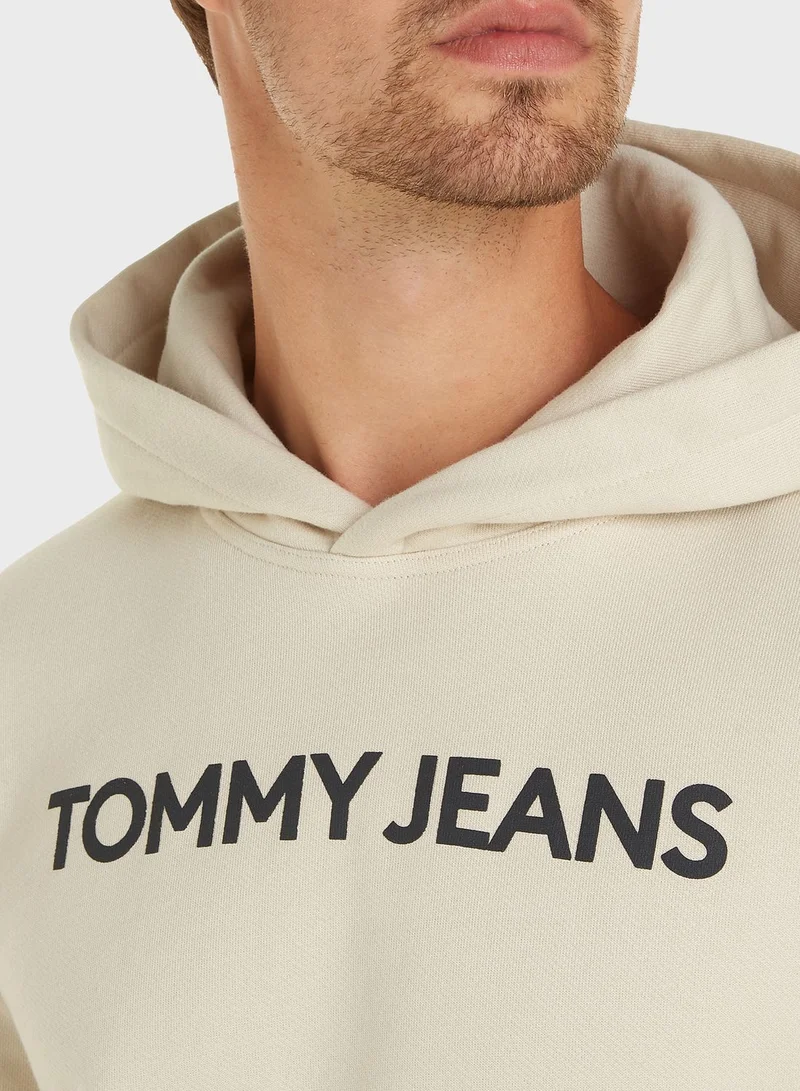 TOMMY JEANS Logo Hoodie
