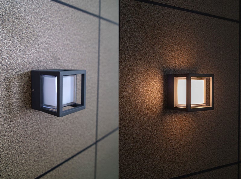 Groeien Waterproof Metal Covered 5W LED Modern Acrylic Outdoor and Indoor Garden Wall Lamp Fixture (Warm White) (New Square) - Image 4
