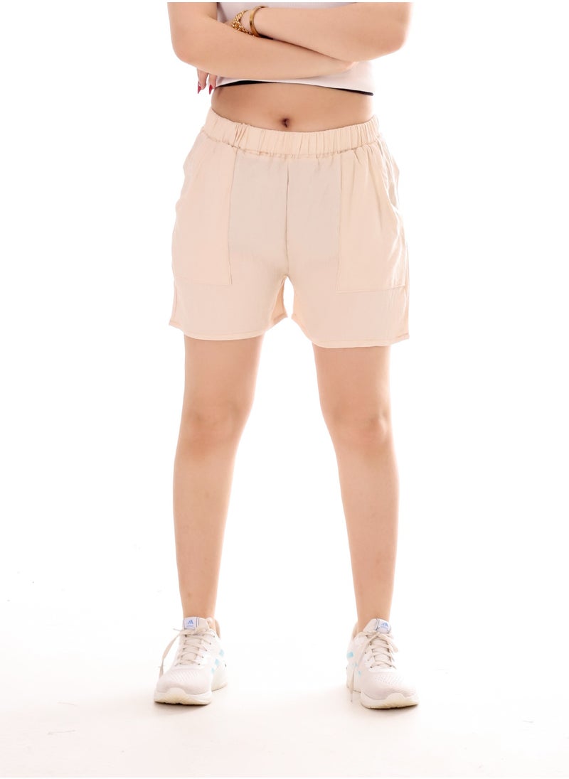 Plain women's shorts with 2 pockets - pzsku/Z40B529FEB69D8A026965Z/45/_/1740852983/5b6358dc-ae69-4b31-8f56-0bbfe250966e