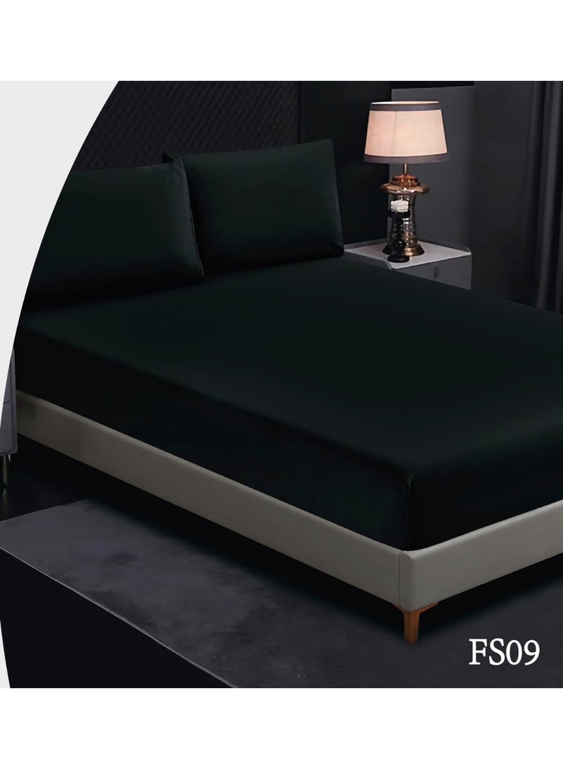 Single-size fitted sheet (2-piece set), made of soft, hypoallergenic microfiber fabric; size 120 x 200 + 30 cm.
