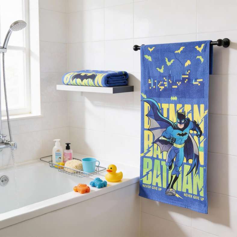 Pan Home منشفة شاطئ قطنية باتمان 70x140 سم - متعددة الألوان - Image 1