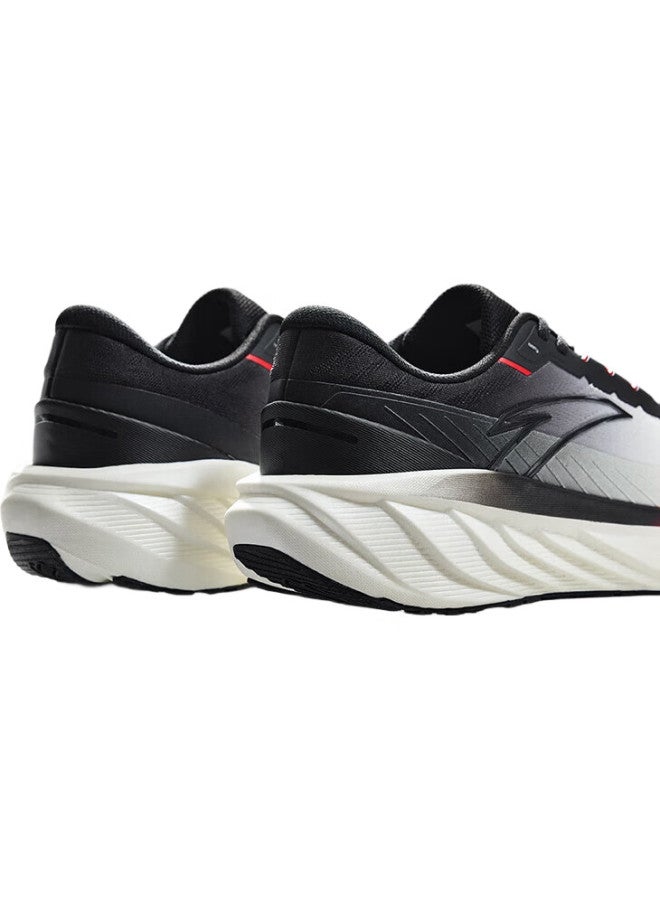 ANTA أحذية جري مريحة مع تقنية Pg7 للرجال، أحذية رياضية ممتصة للصدمات 112445504 - Image 1