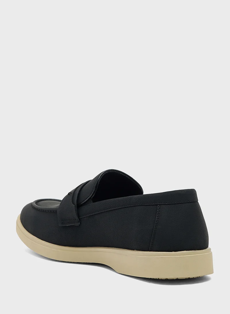 روبرت وود Smart Casual Loafer Slip Ons