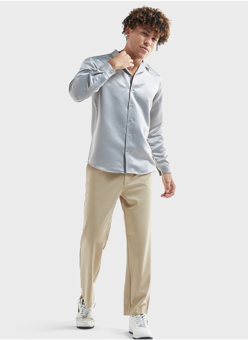 FAV Essential Regular Fit Shirt  - Image 4