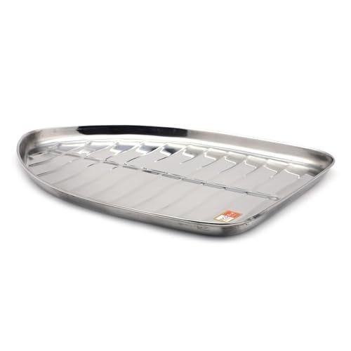 KCL Stainless Steel Leaf Shaped Banana Plates/Dinner Plates/Lunch Plates- 1 Unit (Diameter -21 Cms) - Image 4