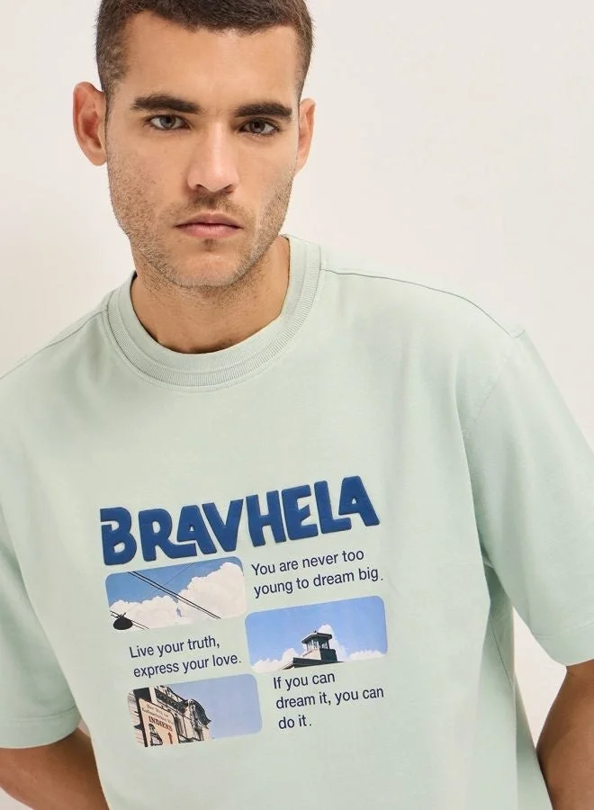 THE BEAR HOUSE Men's Green Graphic Print Inspirational Quotes Crew Neck T-shirt Perfect For Casual Wear, Gym, Travel, Or Layering Stylish And Versatile Essential For Every Wardrobe