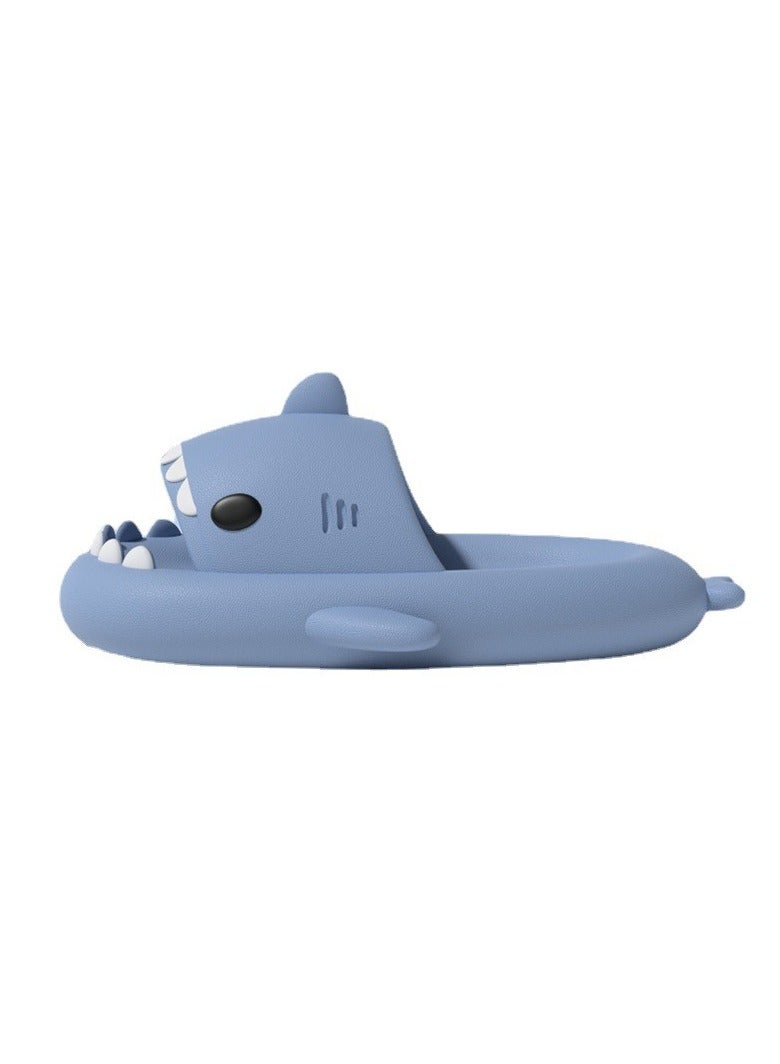 Style Women's sandals, slippers, cartoon shark slippers, indoor and outdoor couples - Image 1
